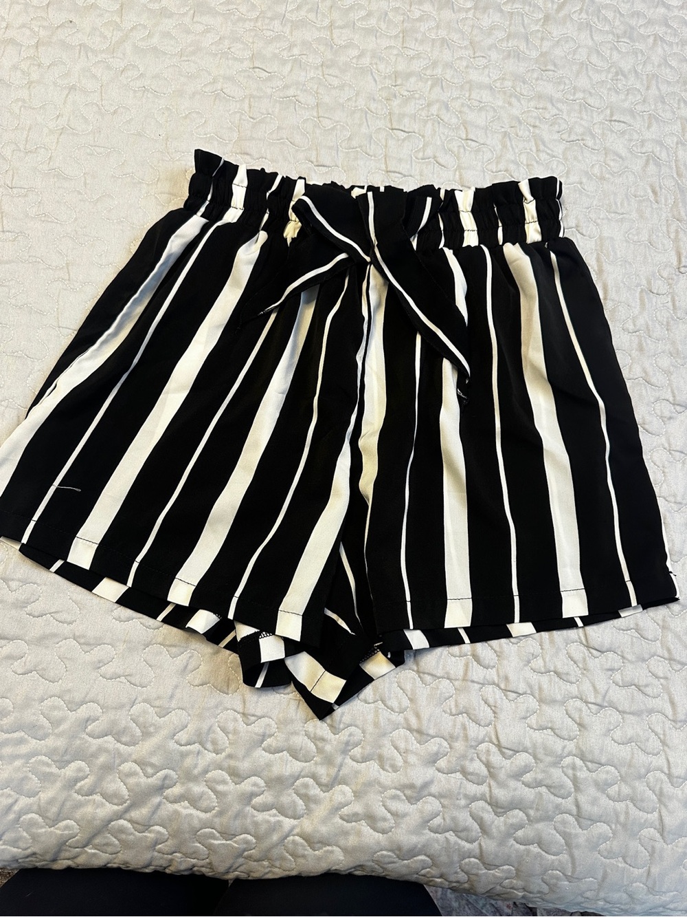 SHEIN Black & White Vertical Stripe Paperbag Waist Shorts